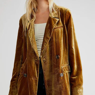 Chic Long-Sleeve Velvet Blazer with Button Closure